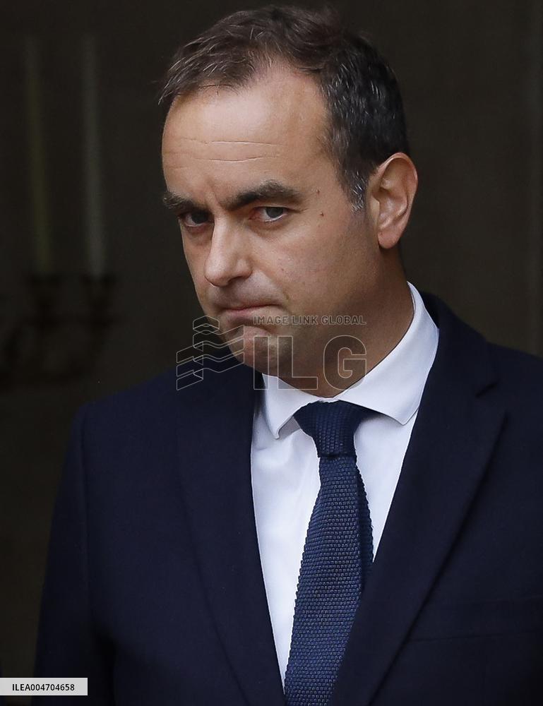 Handover Ceremony At Hotel de Matignon - Paris