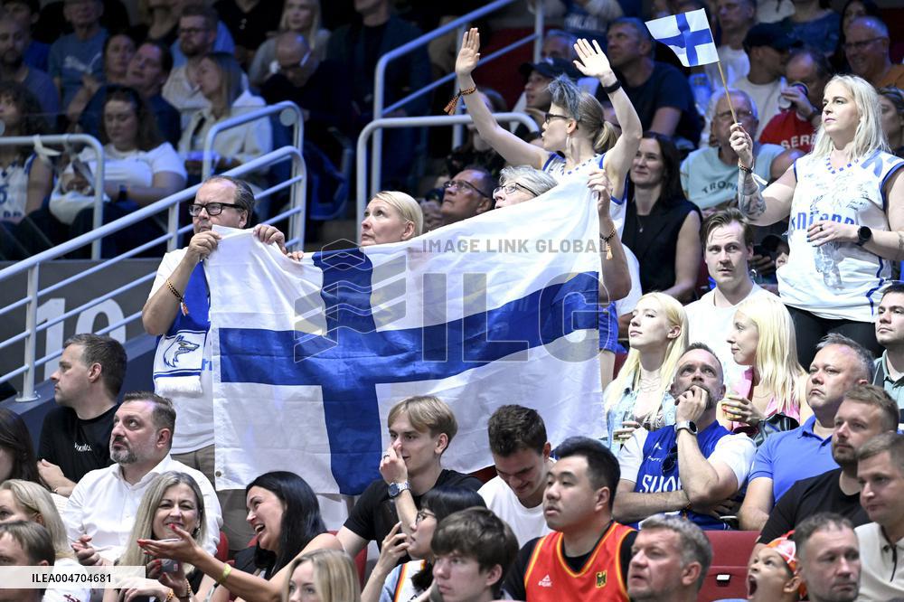 Miesten EM-kilpailut (-14.9)