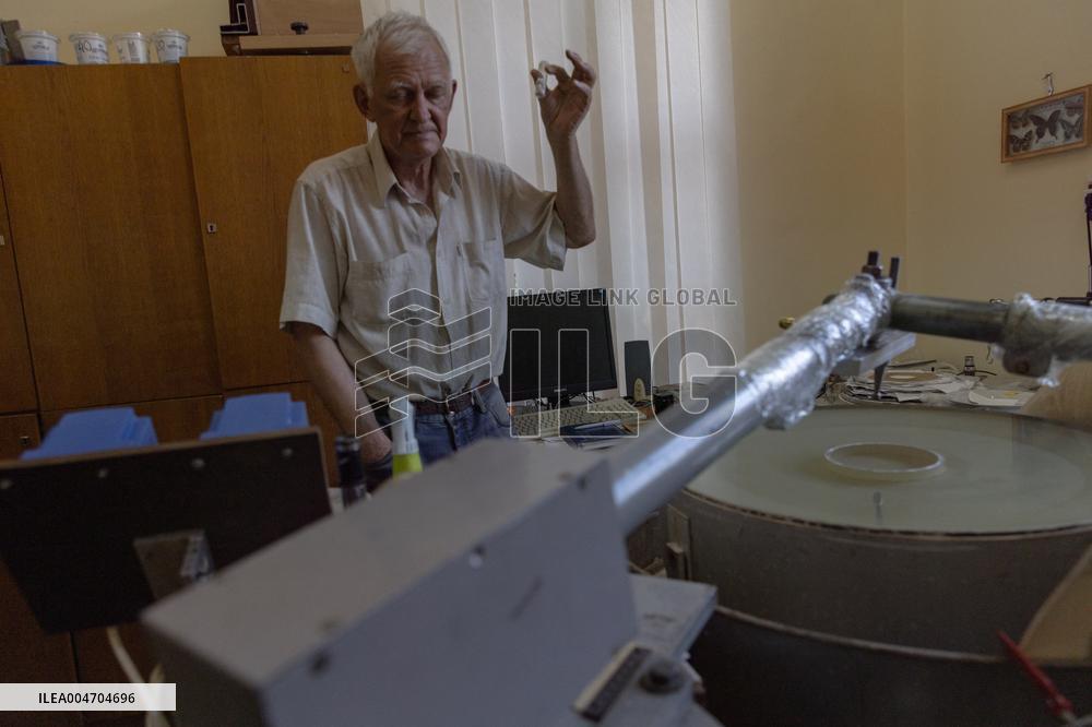 Kharkiv Astronomers Work Despite Continuing Russo-Ukrainian War - Ukraine