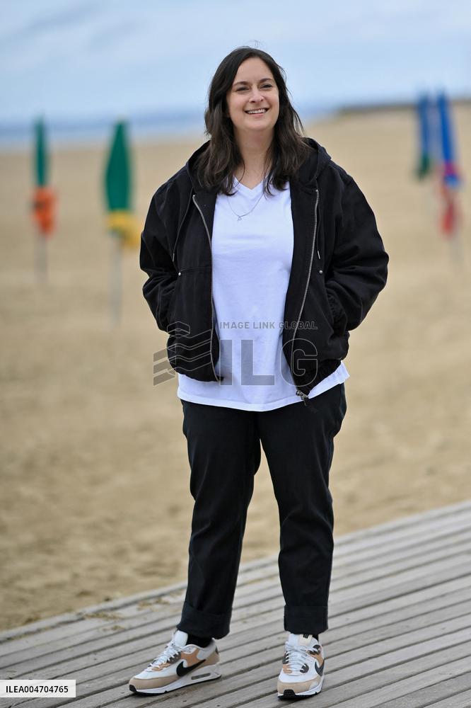 Deauville Left-Handed Girl photocall FC