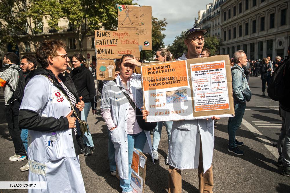 Bloquons-tout At Chatelet - Paris