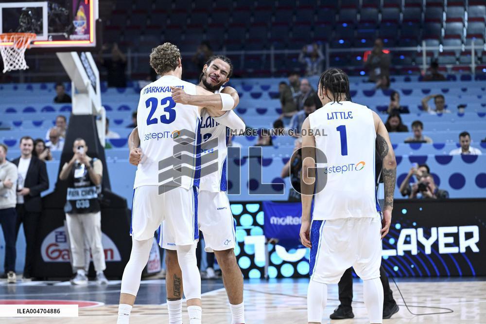 Miesten EM-kilpailut (-14.9)