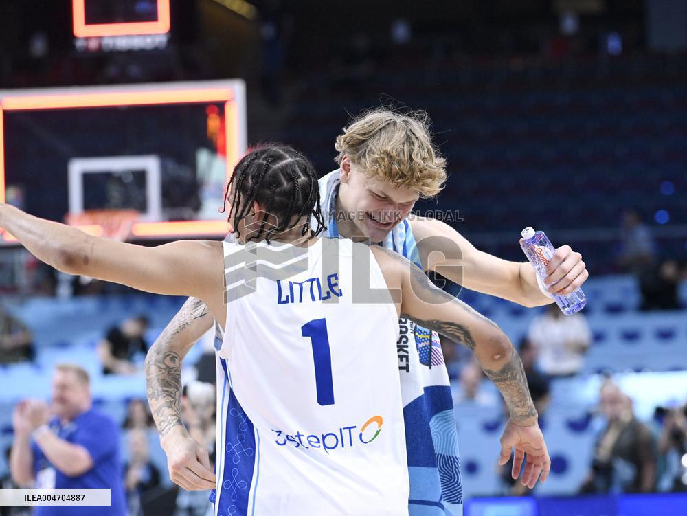 Miesten EM-kilpailut (-14.9)