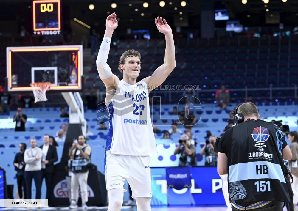 Miesten EM-kilpailut (-14.9)