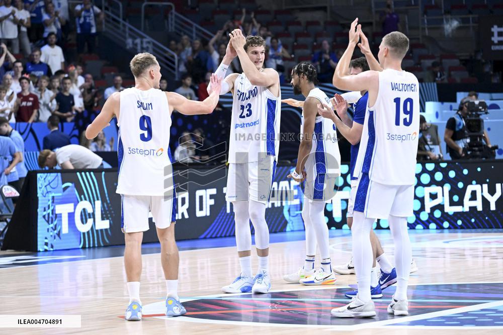 Miesten EM-kilpailut (-14.9)