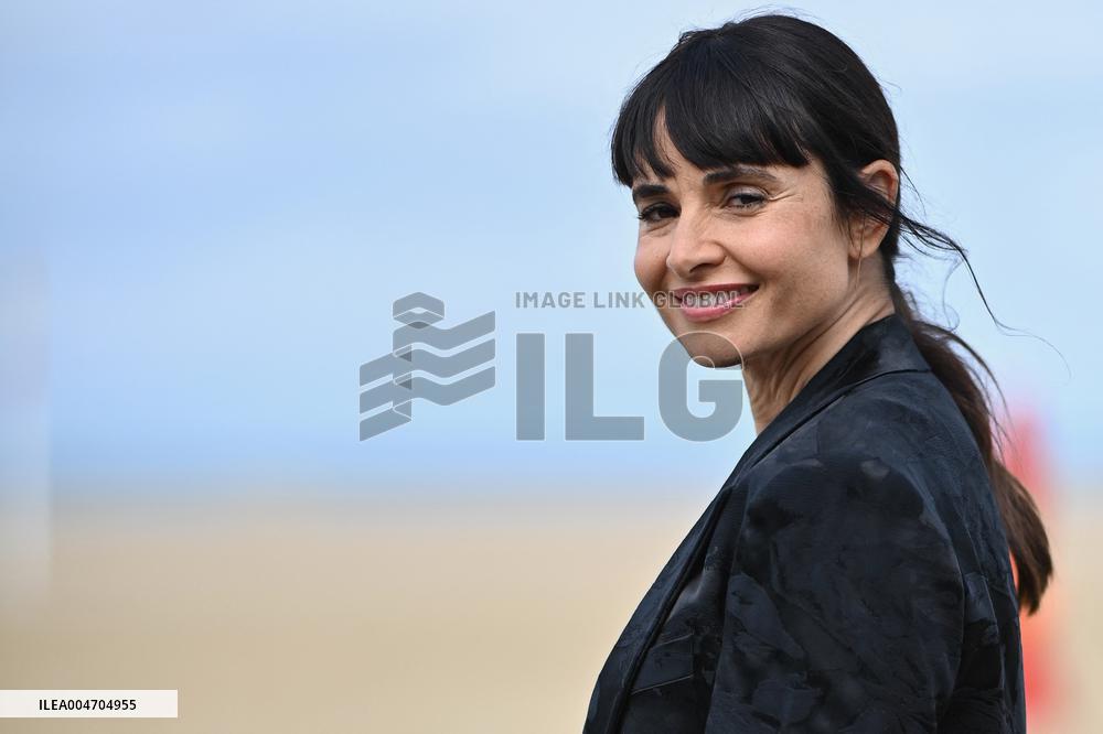 Deauville Left-Handed Girl Photocall FC