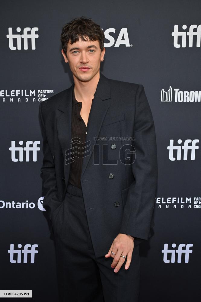 Toronto Screening The Fence