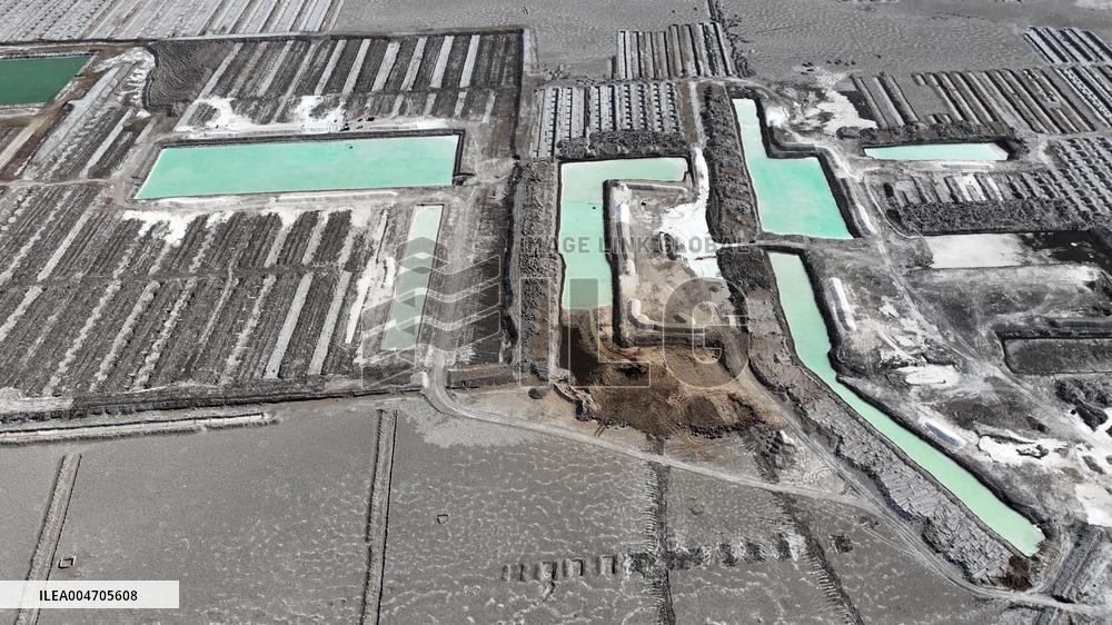 East Salt Lake in Hami