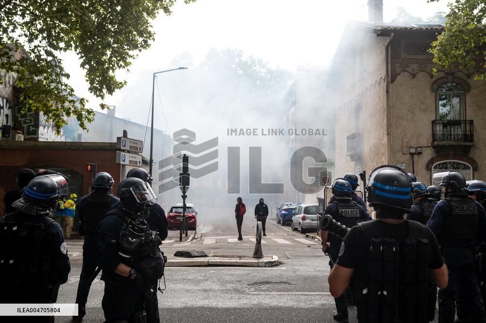 Bloquons Tout In Toulouse