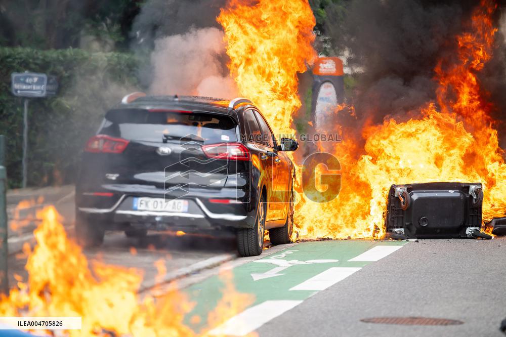 Bloquons Tout In Toulouse