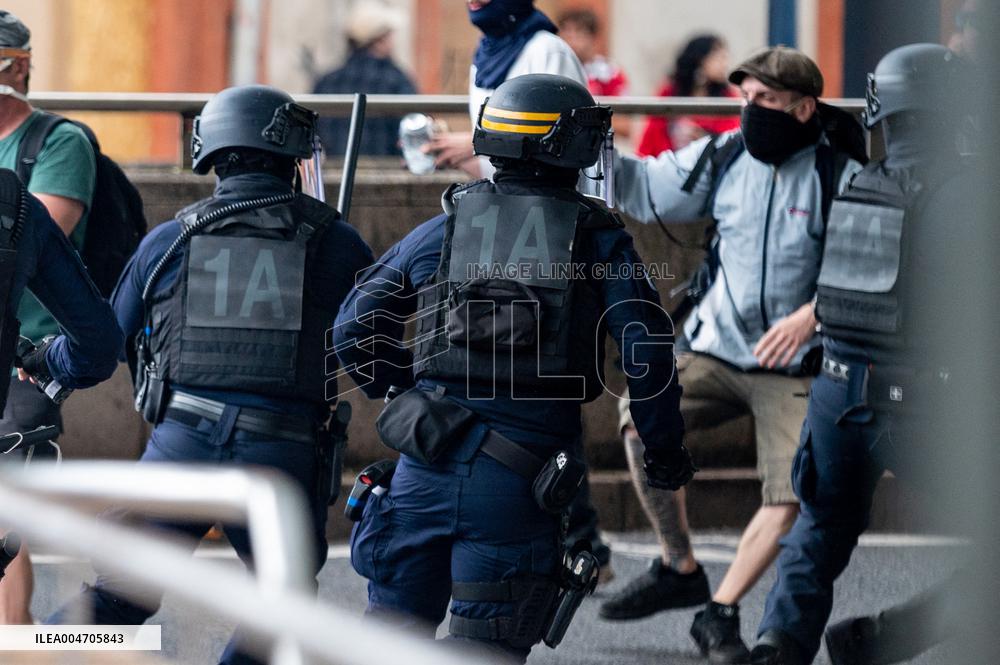 Bloquons Tout In Toulouse