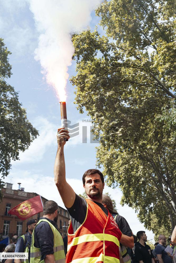 Bloquons Tout In Toulouse