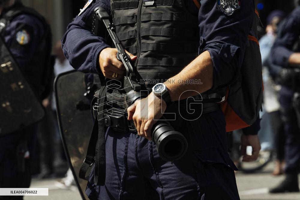 Bloquons Tout In Toulouse