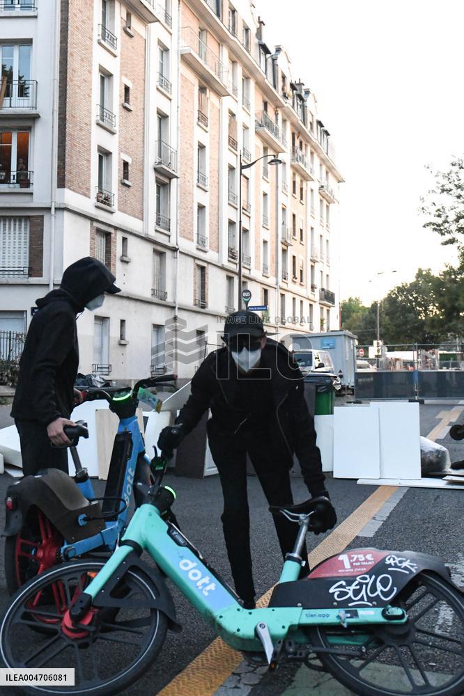 Bloquons Tout In Paris