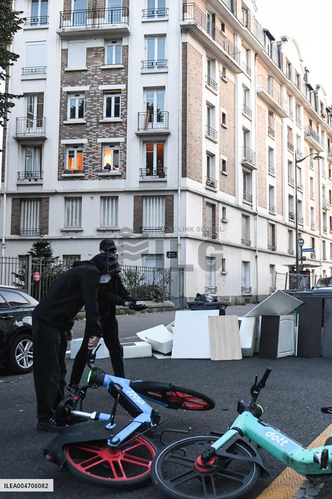 Bloquons Tout In Paris