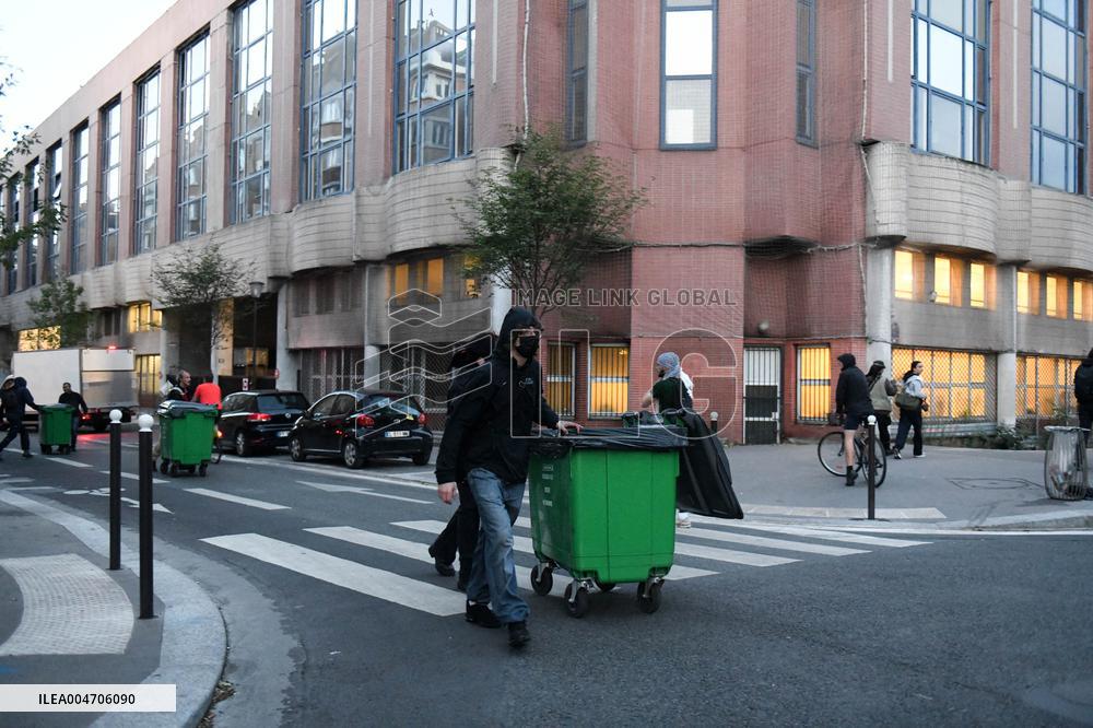 Bloquons Tout In Paris