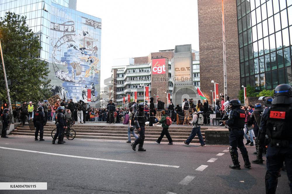 Bloquons Tout In Paris