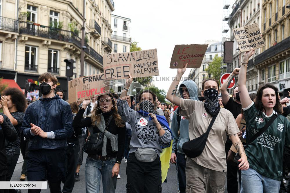 Bloquons Tout In Paris