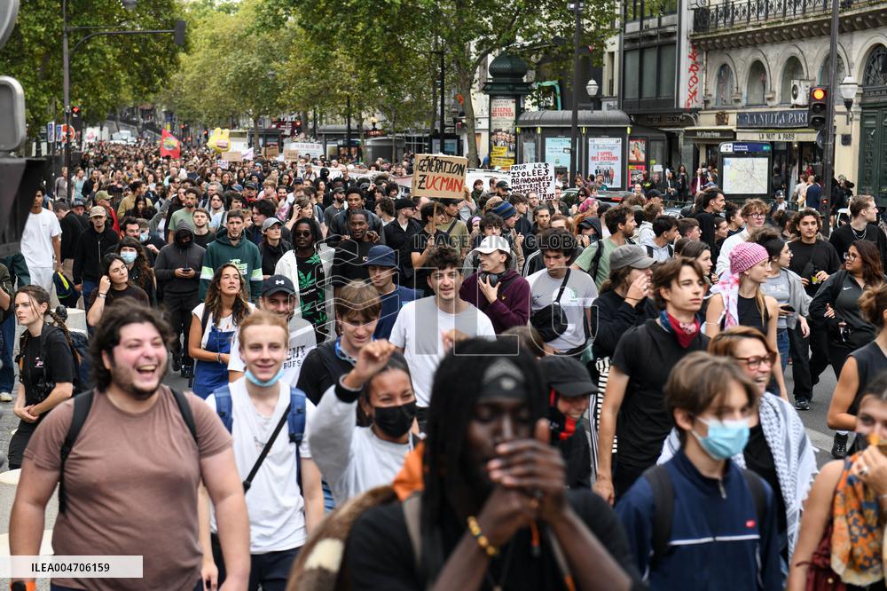 Bloquons Tout In Paris