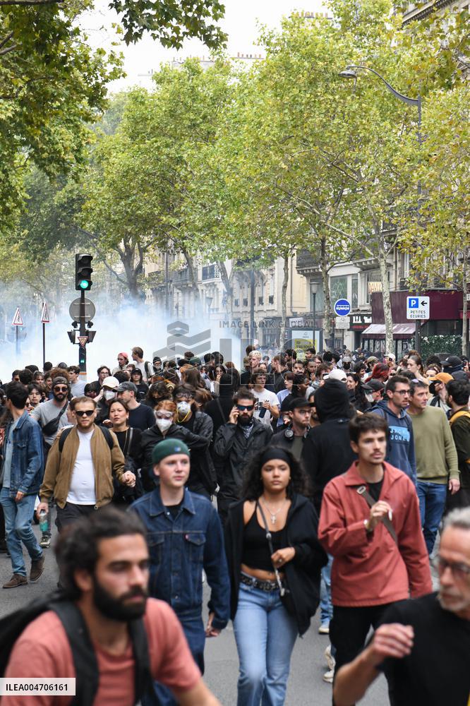 Bloquons Tout In Paris