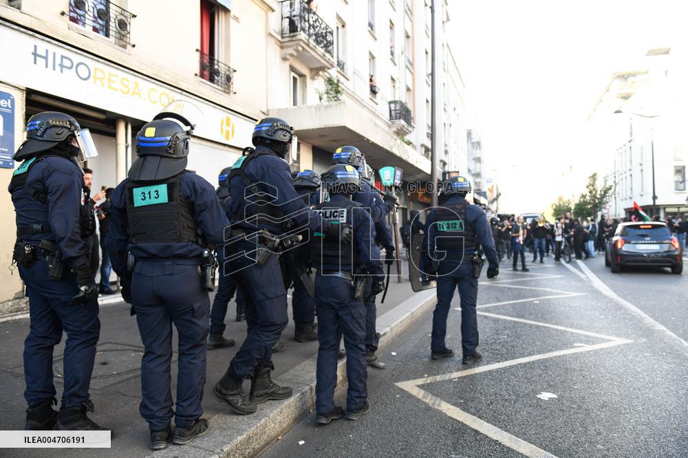 Bloquons Tout In Paris