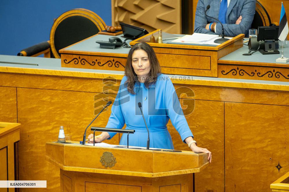 No confidence motion against social affairs minister