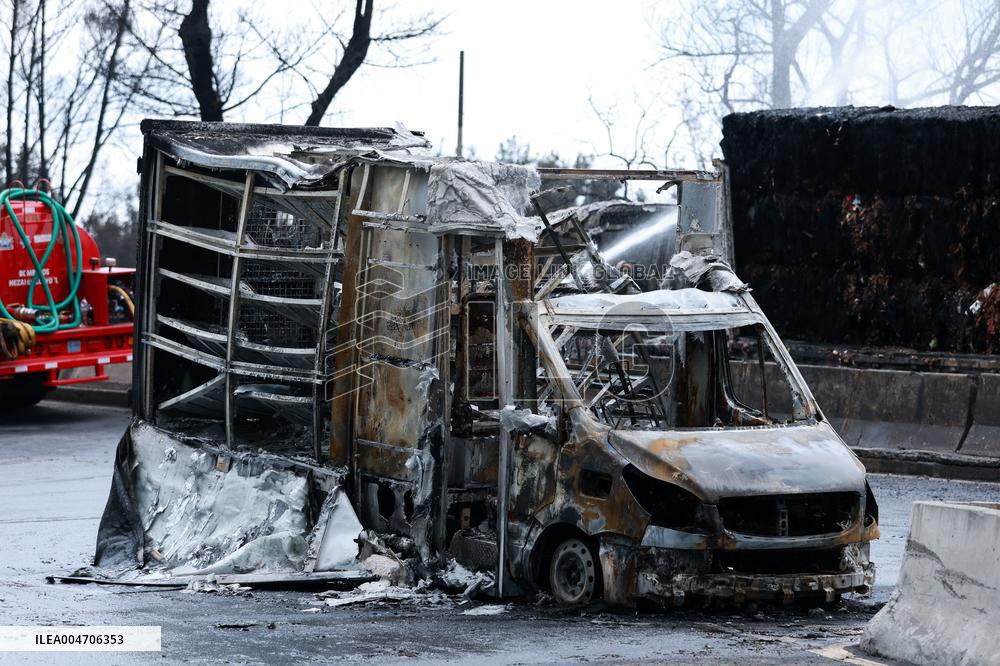 3 Killed and 70 Injured in Gas Explosion - Mexico City