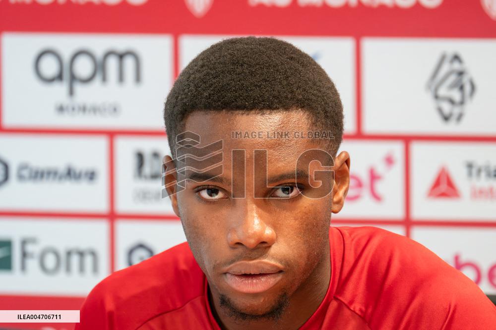 ASMONACO-FOOTBALL-PRESS-C ONFERENCE