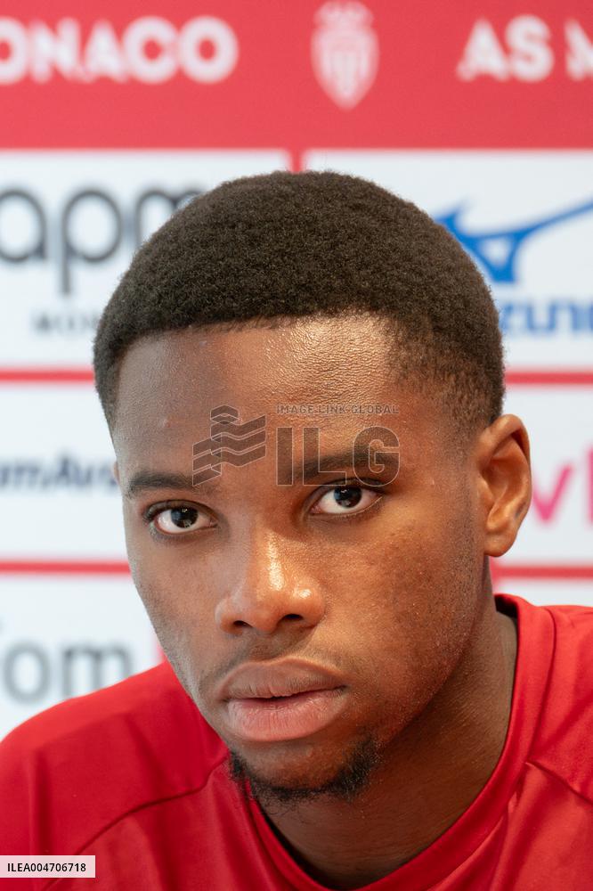 ASMONACO-FOOTBALL-PRESS-C ONFERENCE