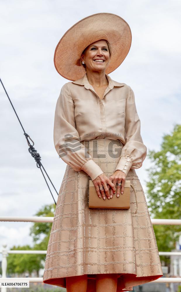 Queen Maxima Opens Restored Carpet Museum - Genemuiden