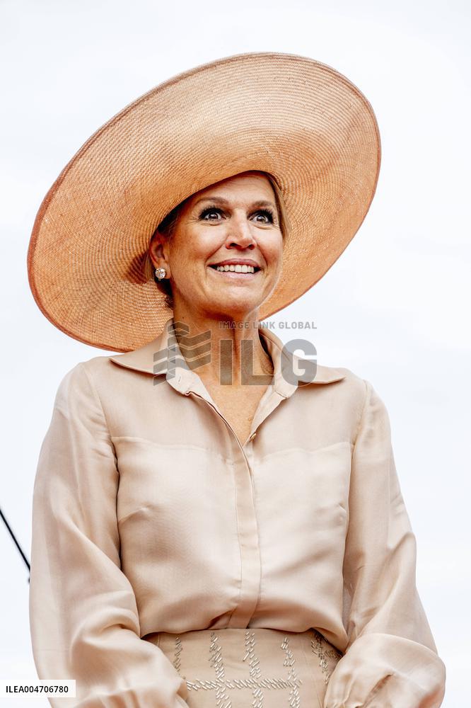 Queen Maxima Opens Restored Carpet Museum - Genemuiden