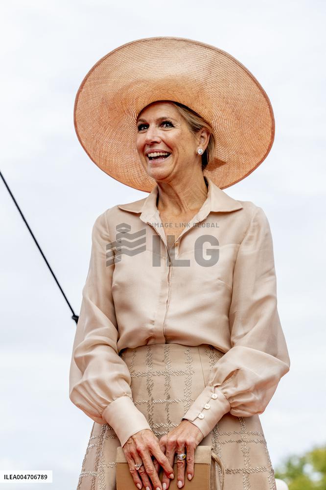 Queen Maxima Opens Restored Carpet Museum - Genemuiden