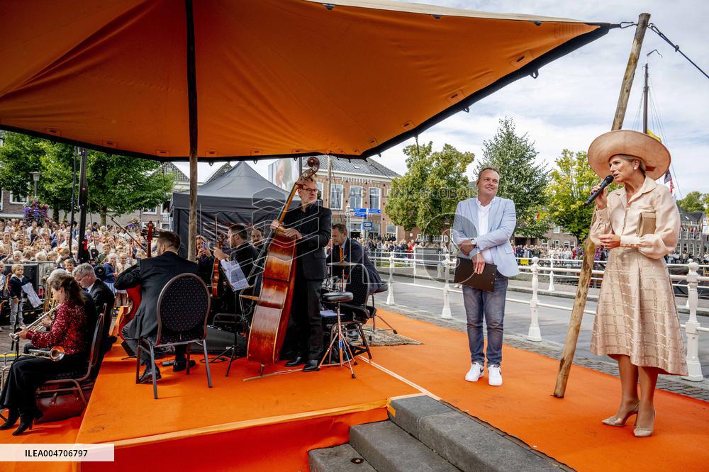 Queen Maxima Opens Restored Carpet Museum - Genemuiden