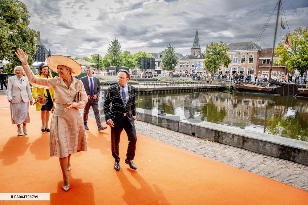 Queen Maxima Opens Restored Carpet Museum - Genemuiden