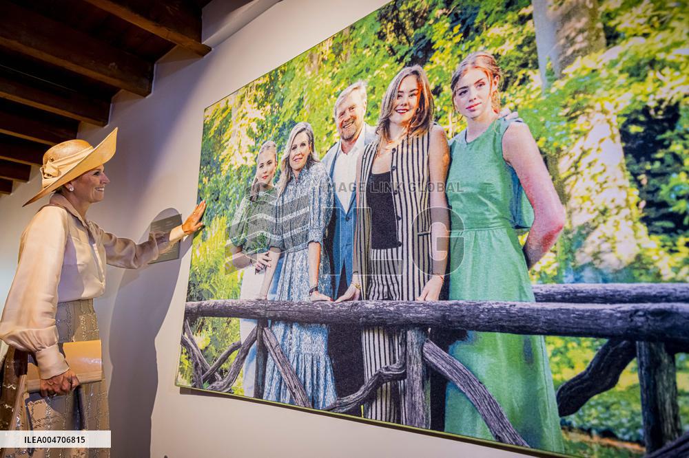 Queen Maxima Opens Restored Carpet Museum - Genemuiden