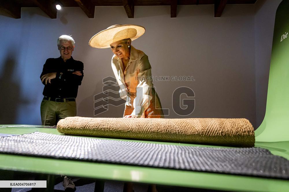 Queen Maxima Opens Restored Carpet Museum - Genemuiden