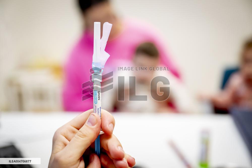 Vaccine Campaign Offered To Babies In Amsterdam - Netherlands