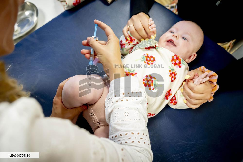 Vaccine Campaign Offered To Babies In Amsterdam - Netherlands