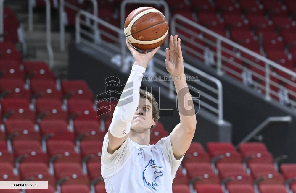 Koripallo: Susijengin historiaa tehnyt joukkue on monella tapaa historiallinen