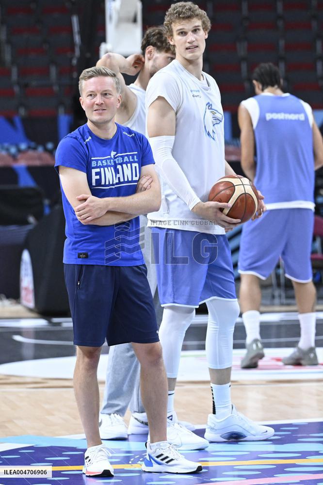 Koripallo: Susijengin historiaa tehnyt joukkue on monella tapaa historiallinen