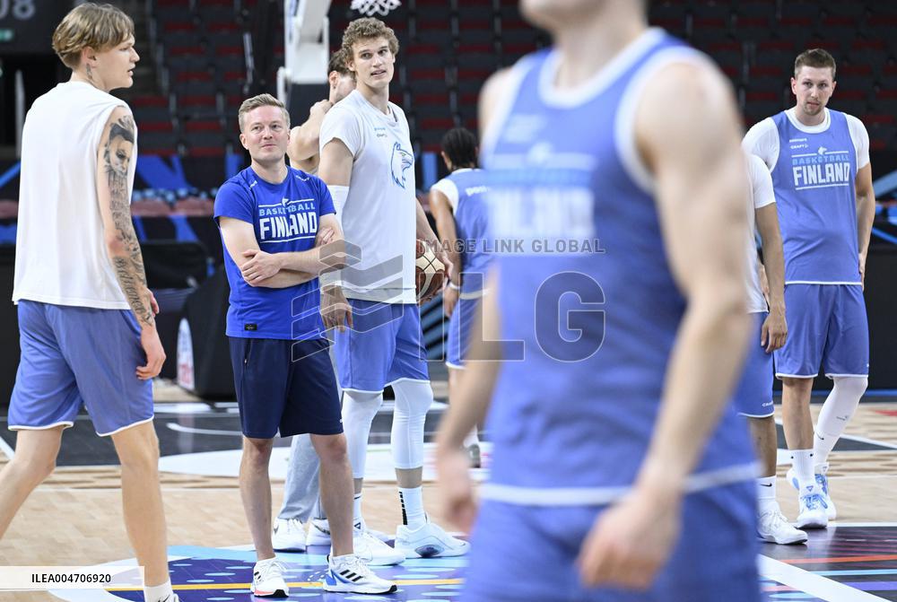 Koripallo: Susijengin historiaa tehnyt joukkue on monella tapaa historiallinen