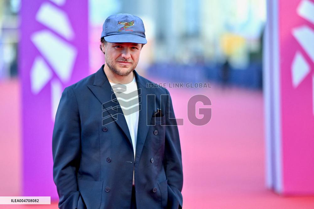 Deauville Train Dreams Premiere And Deauville Talent Award To Joel Edgerton Screening FC