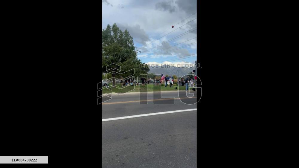 US: Supporters Gather Outside Hospital in Utah After Charlie Kirk’s Fatal Shooting
