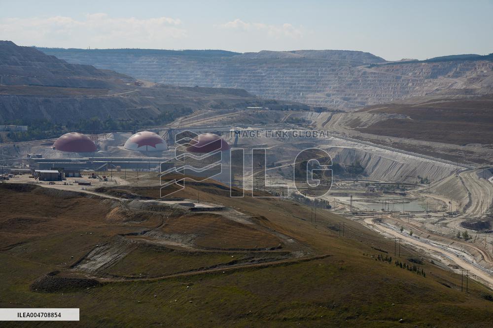 Highland Valley Copper Mine Life Extension project - Canada