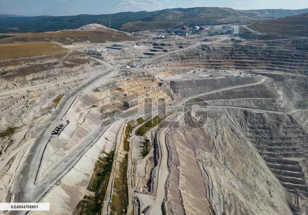 Highland Valley Copper Mine Life Extension project - Canada