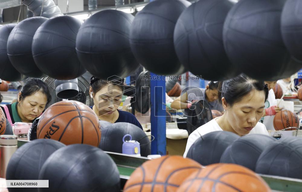 Basketballs  Manufacturing in Suqian
