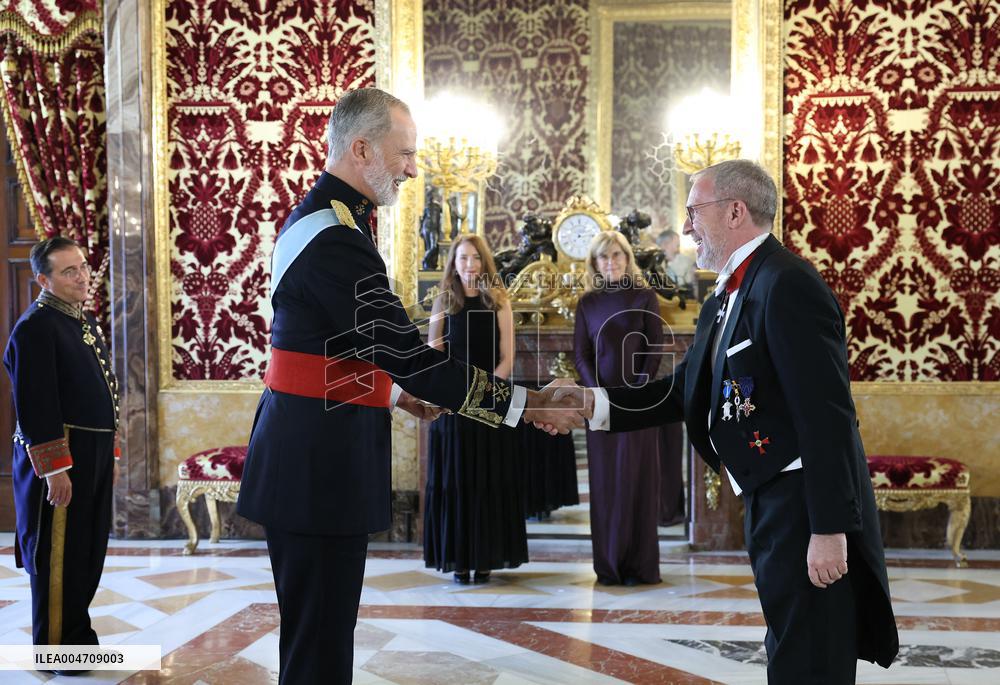 King Felipe VI Receives Letters of Credence - Spain