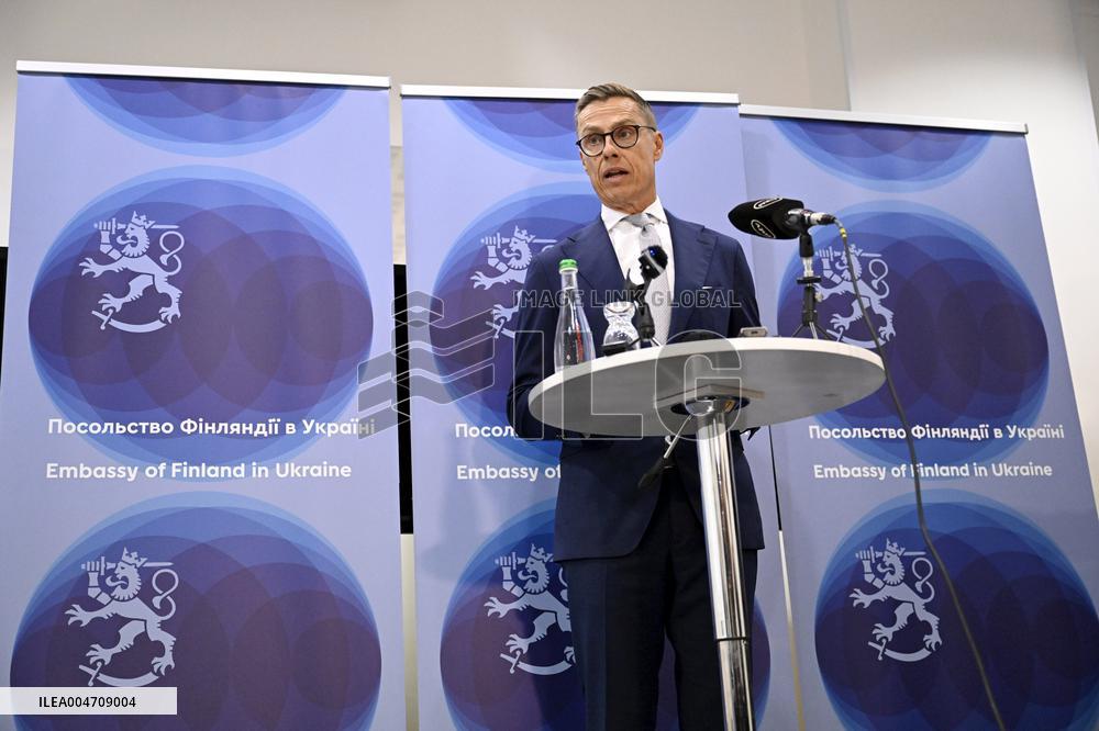 Ukraina - Stubb Kiovassa