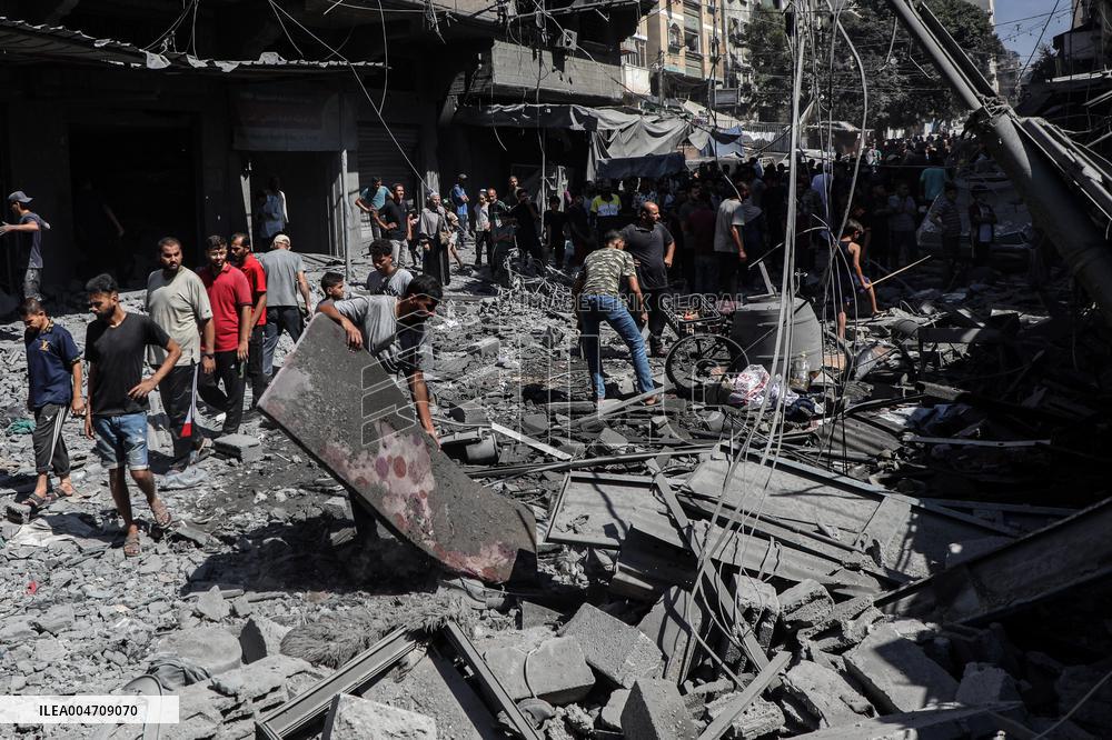 Aftermath Of Israeli Strike On Shati Refugee Camp - Gaza