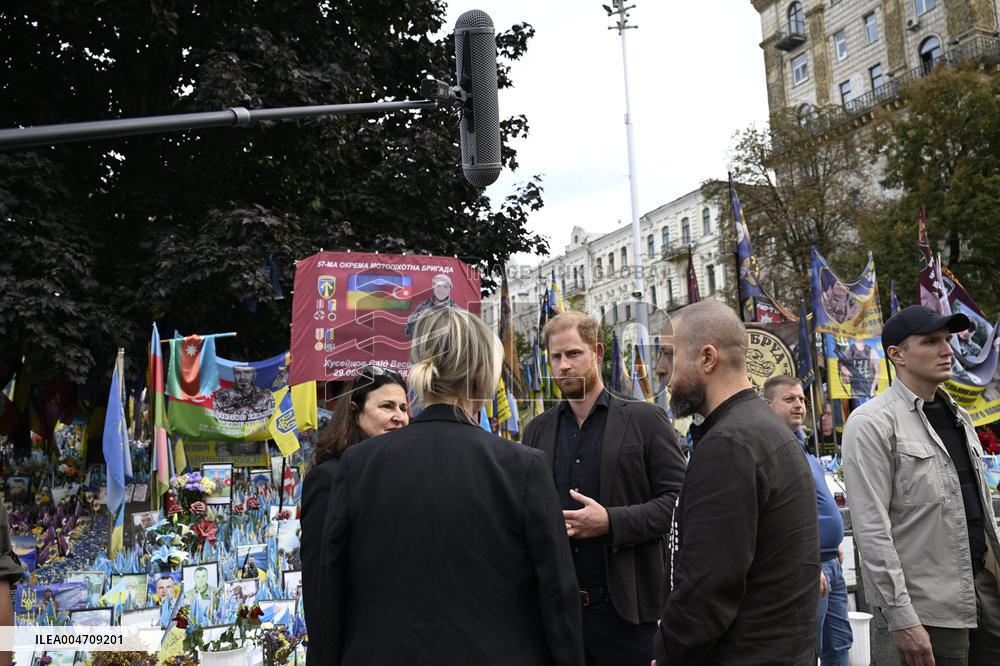 Prince Harry, the Duke of Sussex, made a surprise visit to the Ukraine